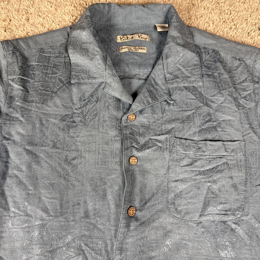 Batik Bay Men's L Bermuda‎ Blue Hawaiian Resort Button Down Cruise Shirt